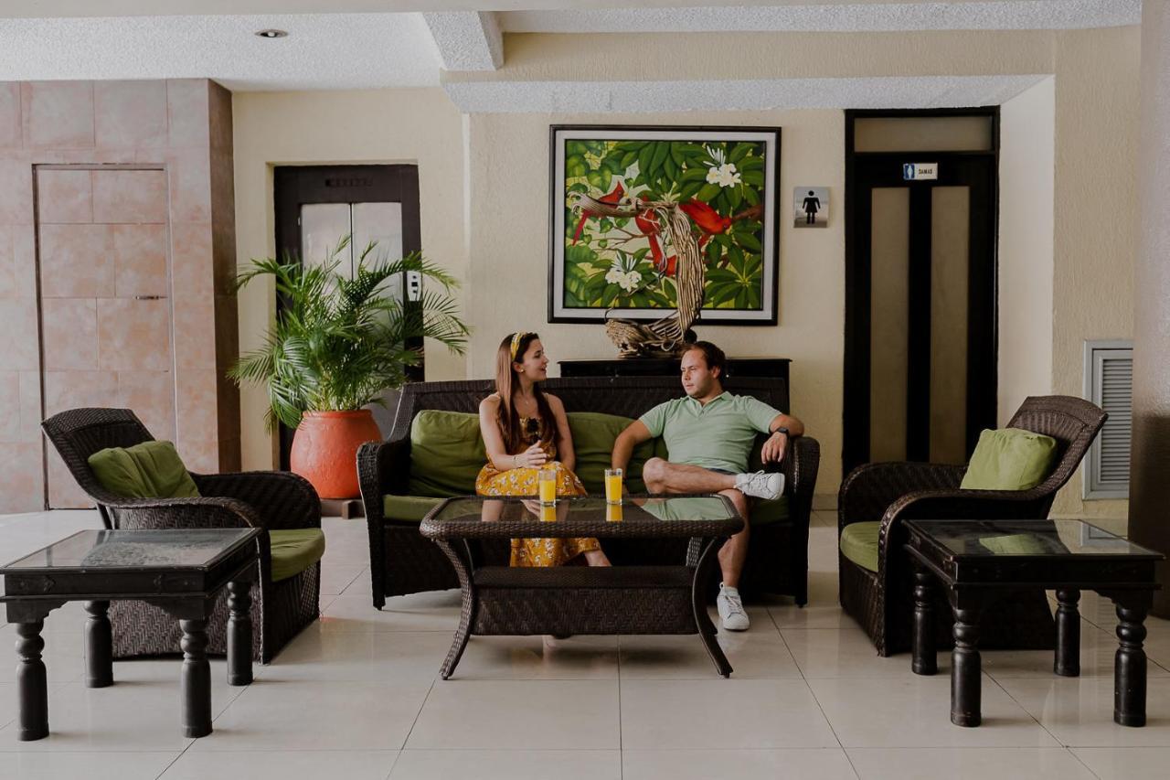 Hotel Los Aluxes Mérida Eksteriør bilde